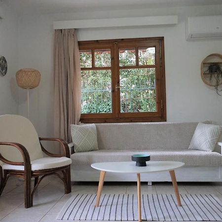 Small Theater Apartment Epidaurus Luaran gambar