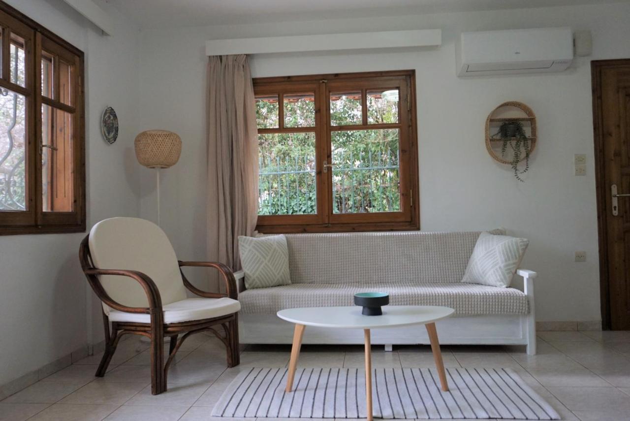 Small Theater Apartment Epidaurus Luaran gambar