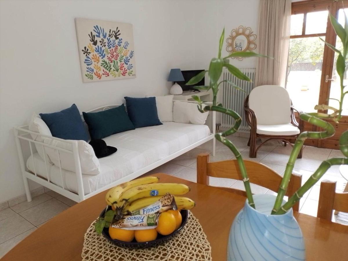 Small Theater Apartment Epidaurus Luaran gambar